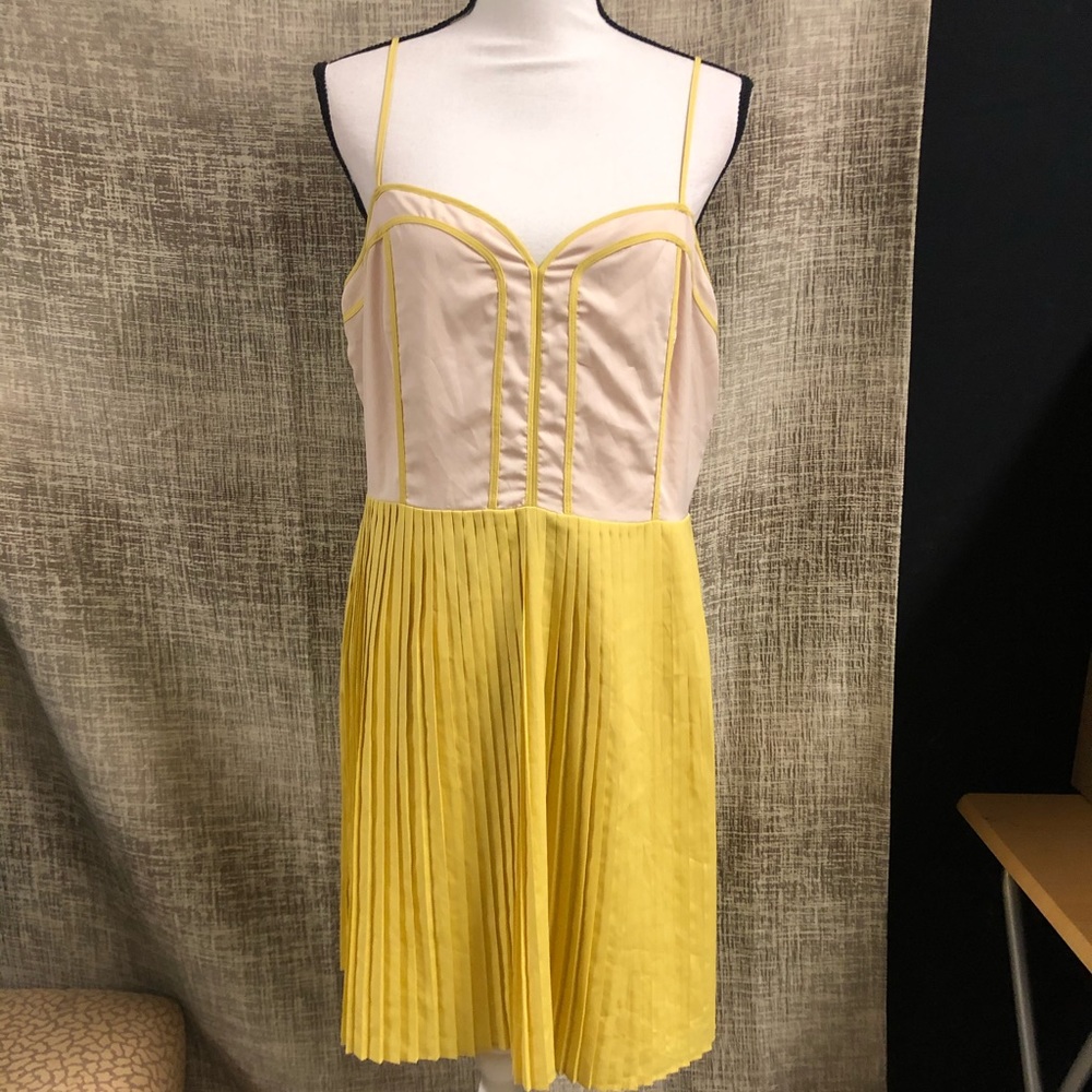 Elle dress